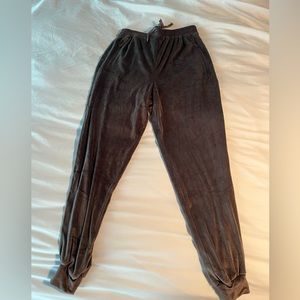 Skims Velour Joggers